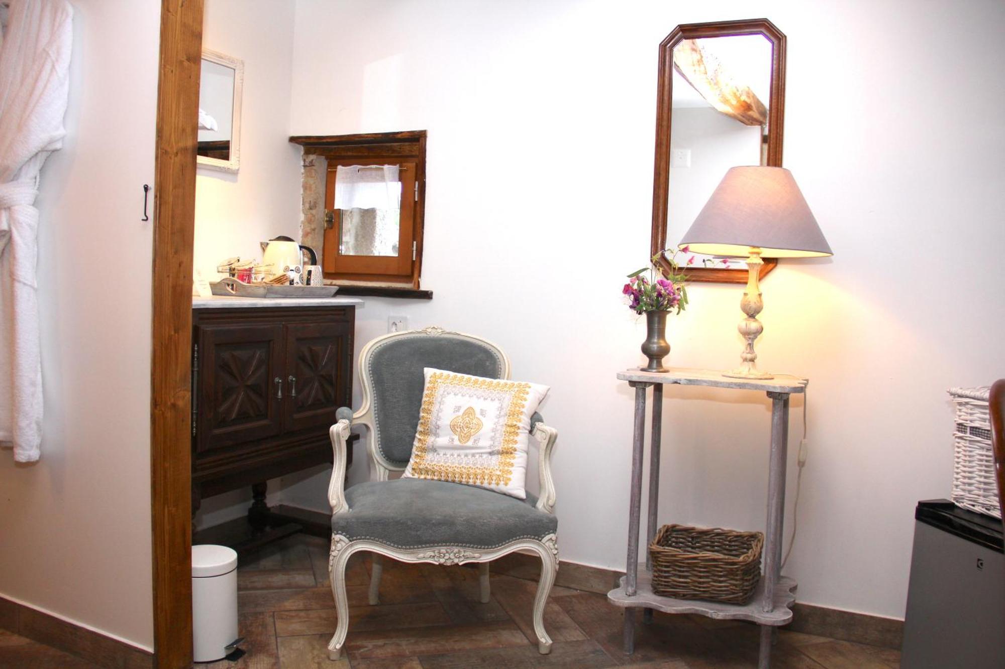 La Belle Ame Bed & Breakfast Saint-Priest-des-Champs Cameră foto